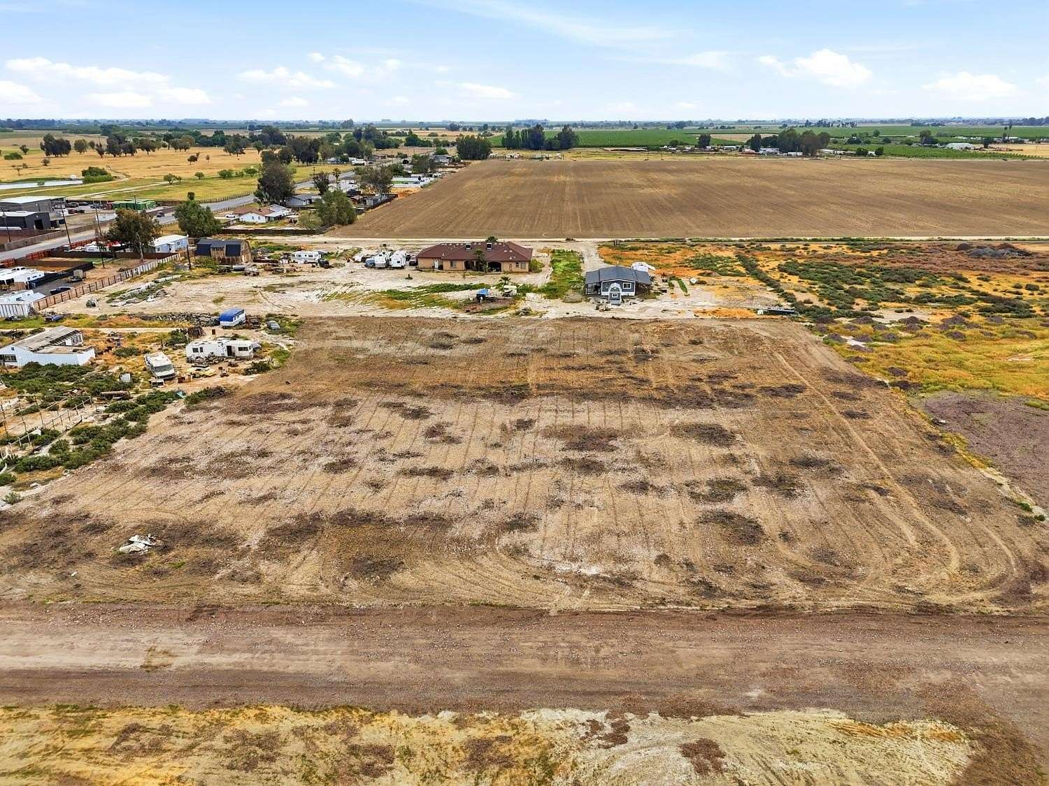 2.5 Acres of Residential Land for Sale in Lemoore, California