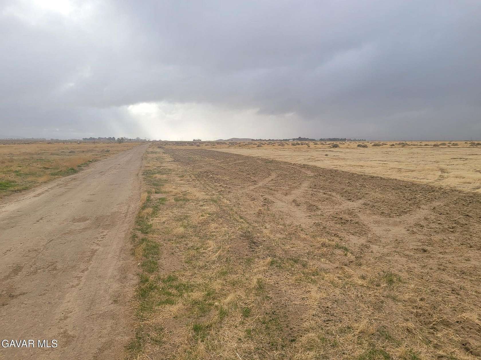 2.54 Acres of Residential Land for Sale in Lancaster, California