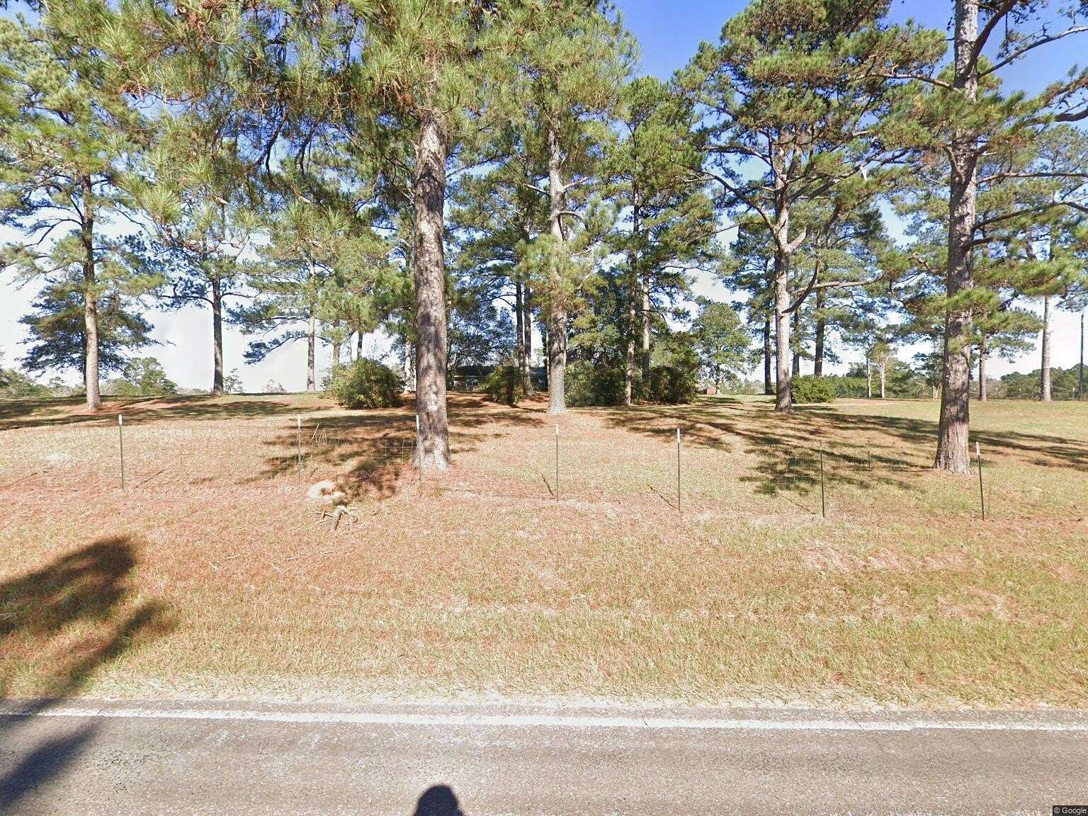30 Acres of Land with Home for Sale in Foxworth, Mississippi