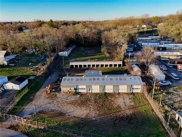 2.16 Acres of Commercial Land for Sale in St. Joseph, Missouri
