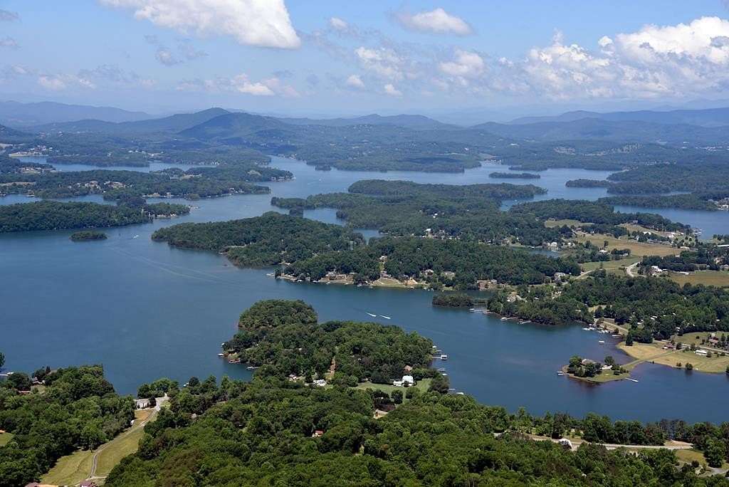 145 Acres of Land for Sale in Hiawassee, Georgia