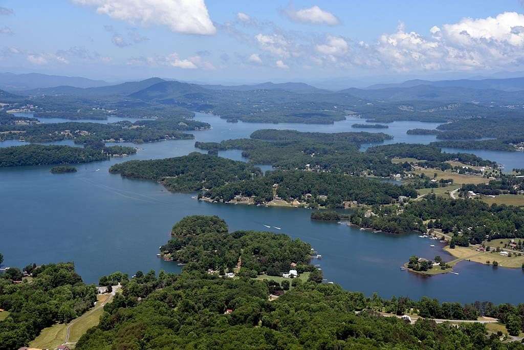 145 Acres of Land for Sale in Hiawassee, Georgia