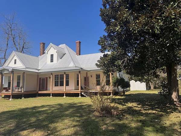 3 Acres of Land with Home for Sale in Moultrie, Georgia