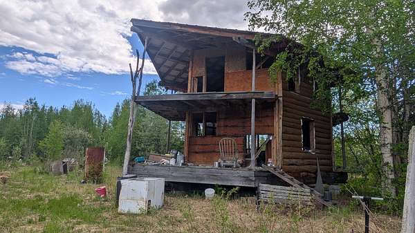 5.12 Acres of Land with Home for Sale in Fairbanks, Alaska