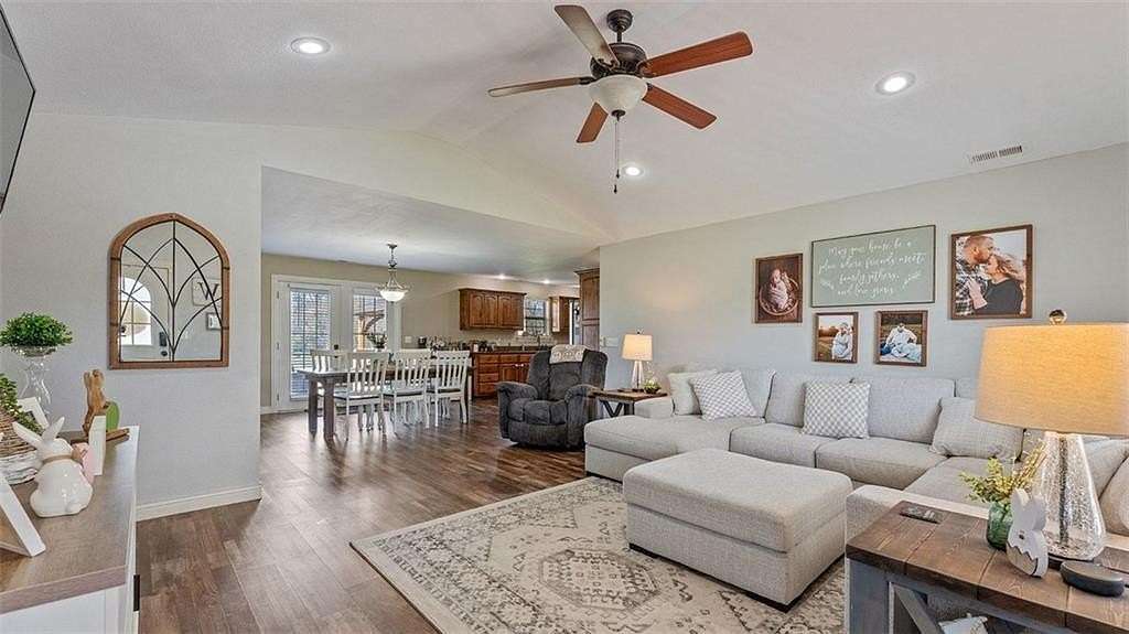 1.86 Acres of Land with Home for Sale in Neosho, Missouri