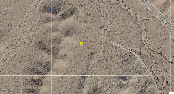 10 Acres of Residential Land for Sale in Juniper Hills, California