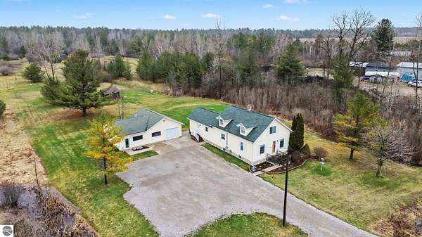 13.7 Acres of Recreational Land with Home for Sale in Tawas City, Michigan