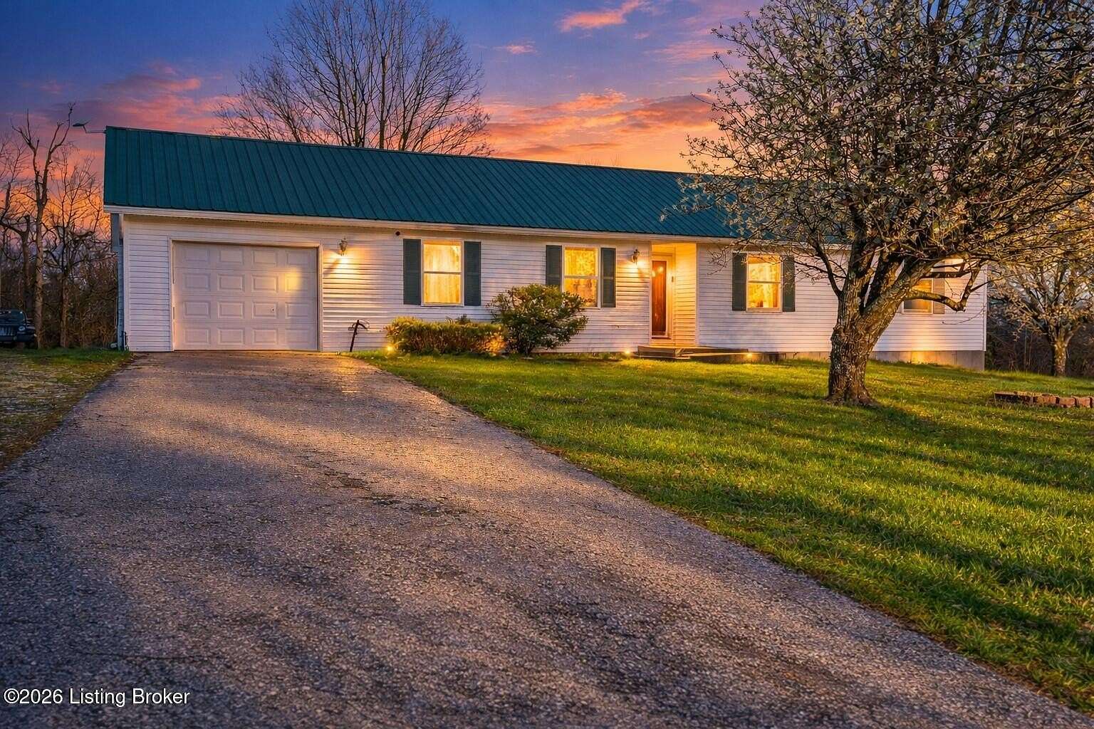 14.1 Acres of Land with Home for Sale in Lawrenceburg, Kentucky