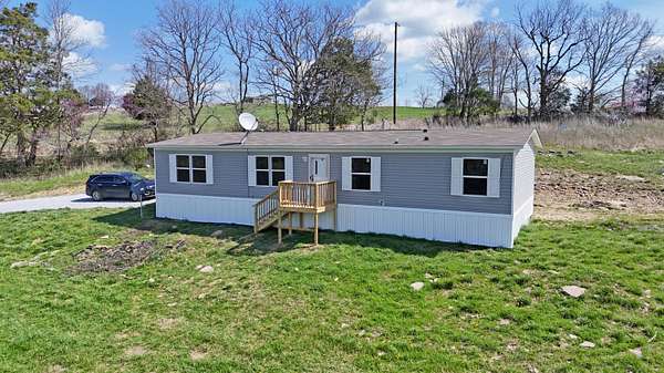 2.3 Acres of Land with Home for Sale in Harrodsburg, Kentucky