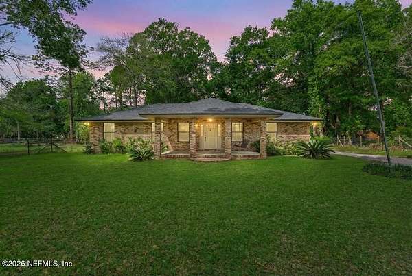 1.53 Acres of Land with Home for Sale in Jacksonville, Florida