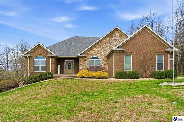1.54 Acres of Land with Home for Sale in Elizabethtown, Kentucky