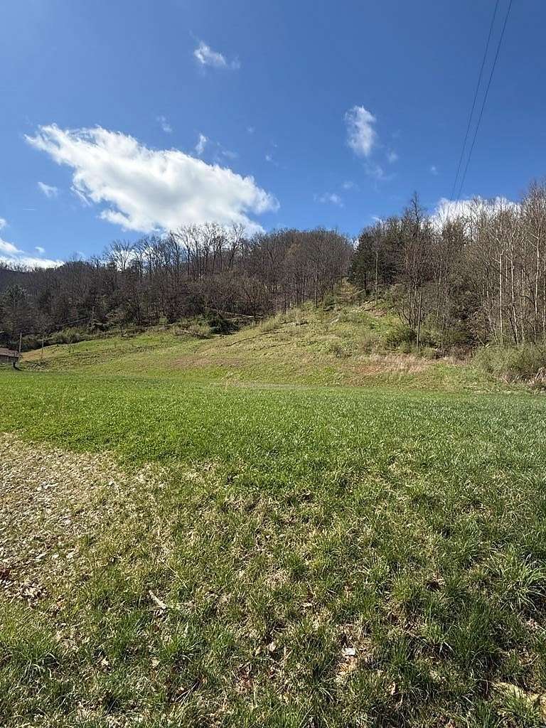 0.5 Acres of Residential Land for Sale in Pikeville, Kentucky