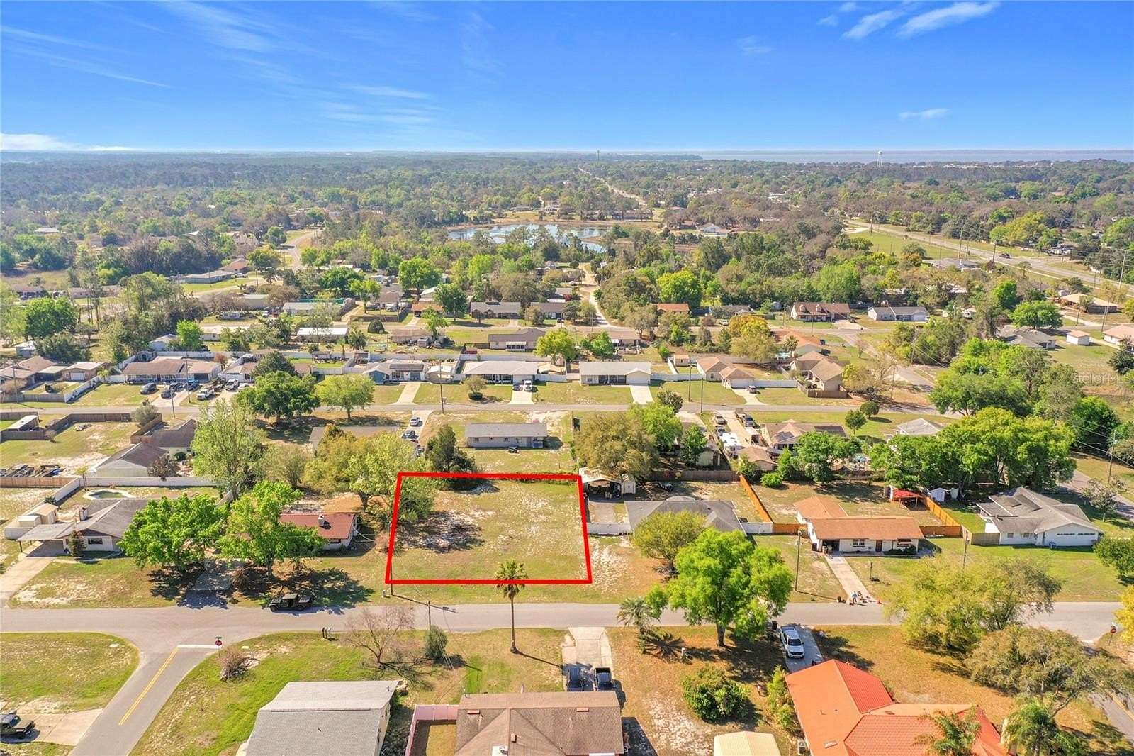 0.32 Acres of Residential Land for Sale in Leesburg, Florida