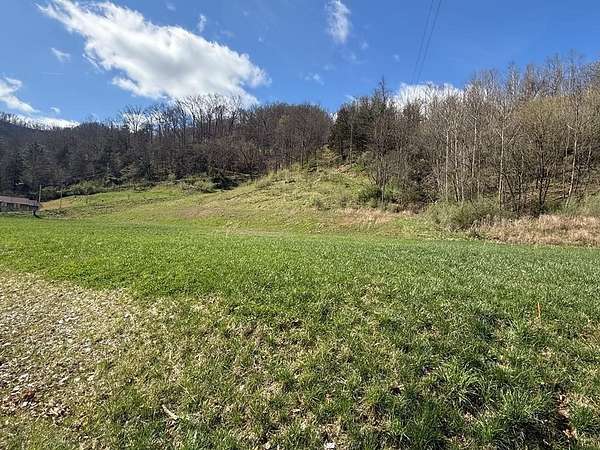 0.5 Acres of Residential Land for Sale in Pikeville, Kentucky