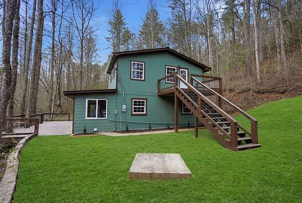 1.5 Acres of Land with Home for Sale in Ellijay, Georgia