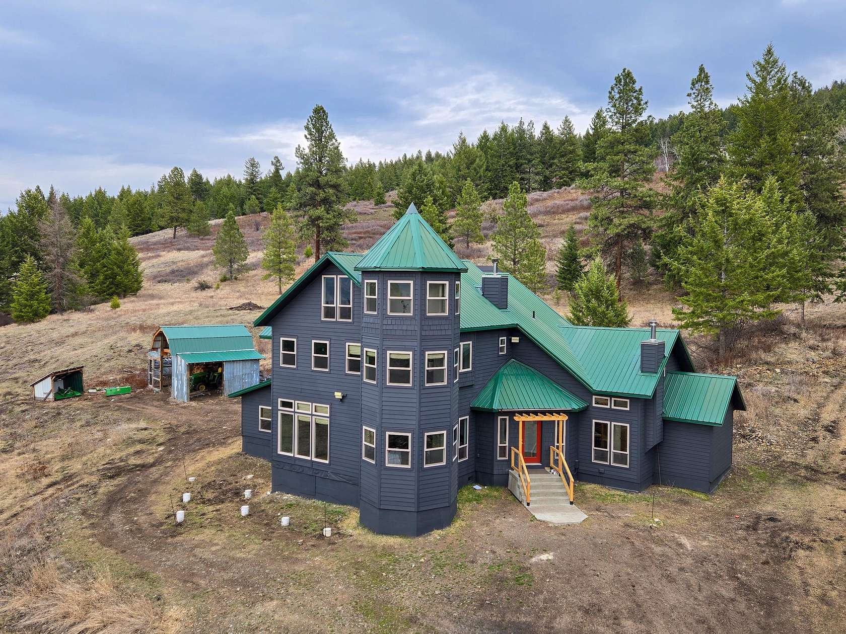 20 Acres of Recreational Land with Home for Sale in Curlew, Washington
