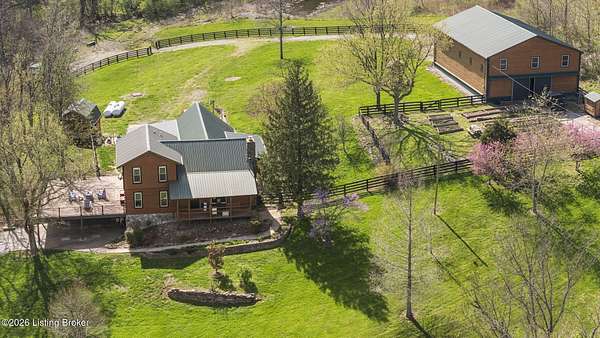 250 Acres of Land with Home for Sale in Carrollton, Kentucky
