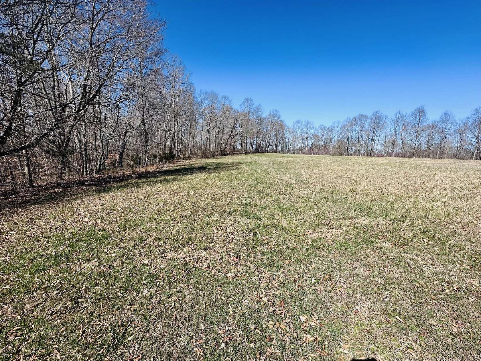 1 Acre of Residential Land for Sale in Russell Springs, Kentucky