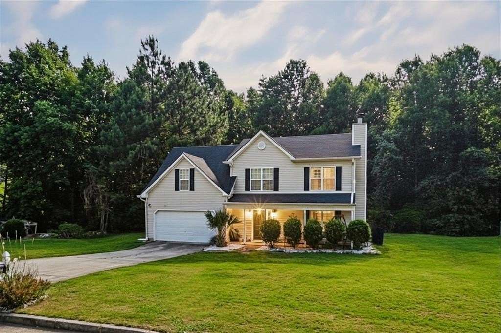 3 Acres of Land with Home for Sale in Snellville, Georgia