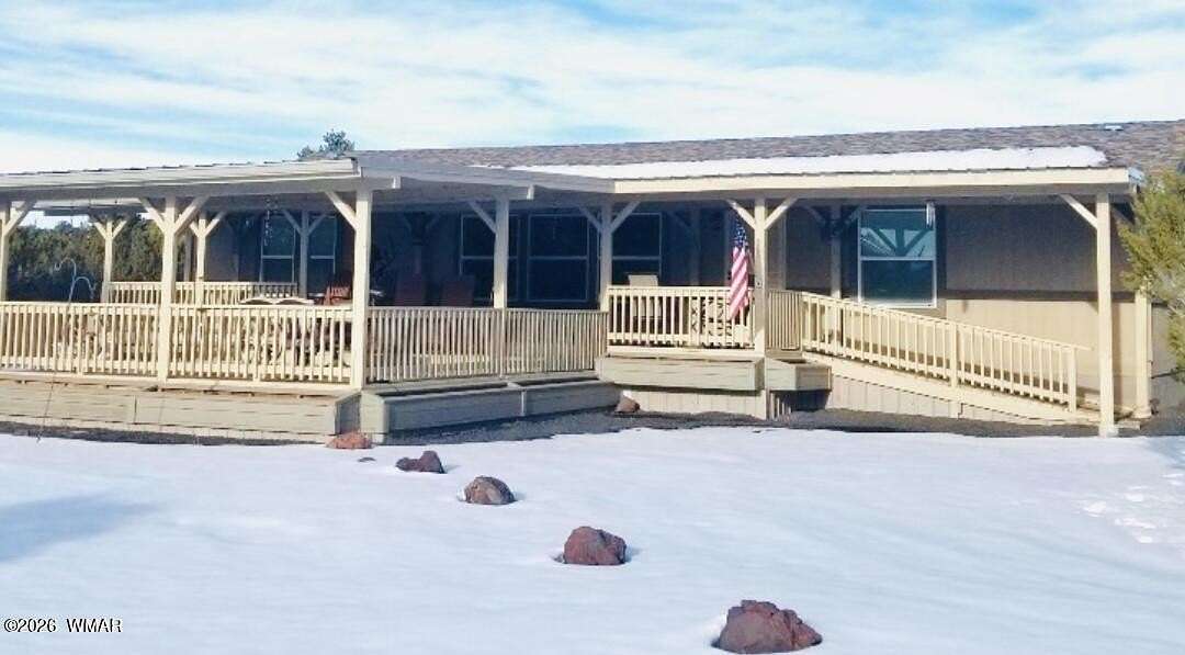 2.28 Acres of Land with Home for Sale in Vernon, Arizona