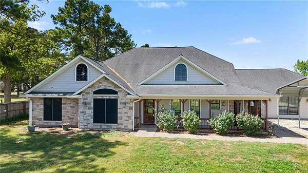 2 Acres of Land with Home for Sale in Franklin, Texas