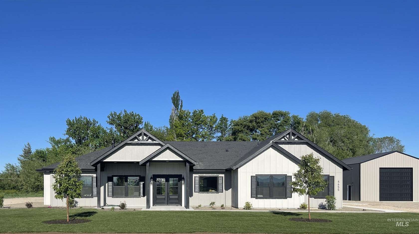 8.64 Acres of Land with Home for Sale in New Plymouth, Idaho