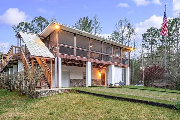 6.39 Acres of Land with Home for Sale in Blue Ridge, Georgia