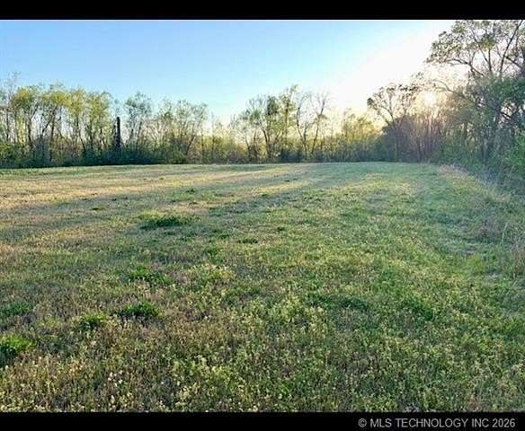 1.15 Acres of Mixed-Use Land for Sale in Muskogee, Oklahoma