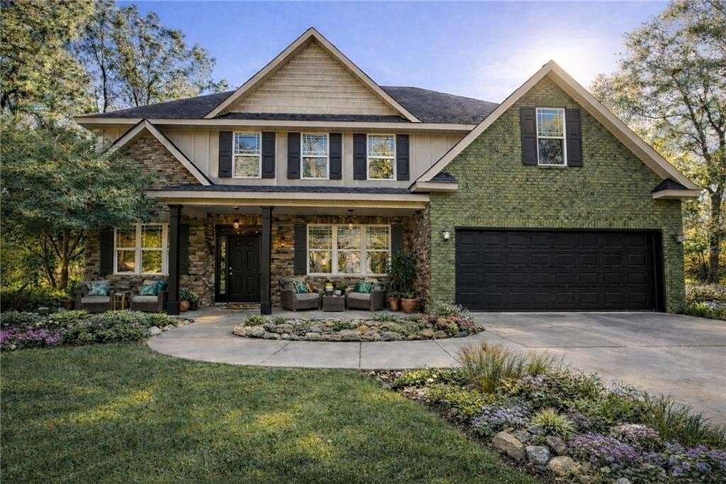 2 Acres of Land with Home for Sale in Cataula, Georgia