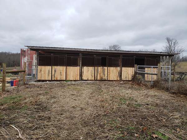 5 Acres of Land for Sale in Frenchburg, Kentucky