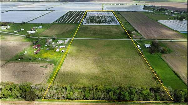 33.3 Acres of Agricultural & Residential Land for Sale in Kaplan, Louisiana