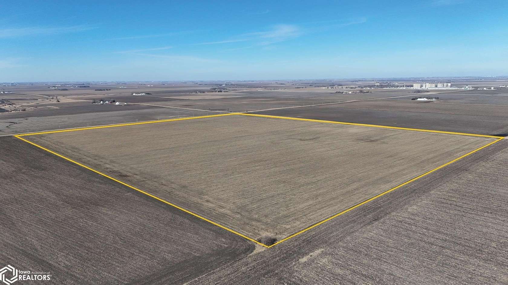 117 Acres of Agricultural Land for Sale in Farnhamville, Iowa