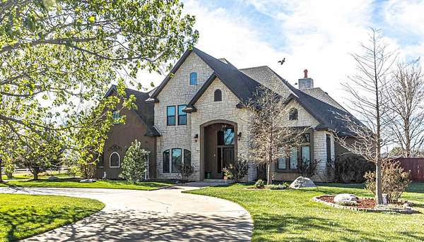 5 Acres of Land with Home for Sale in Amarillo, Texas