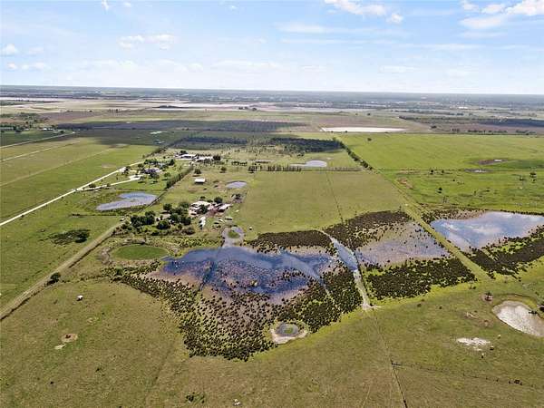 16 Acres of Land for Sale in Myakka City, Florida