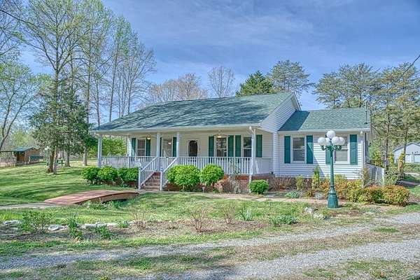 2 Acres of Land with Home for Sale in Cookeville, Tennessee