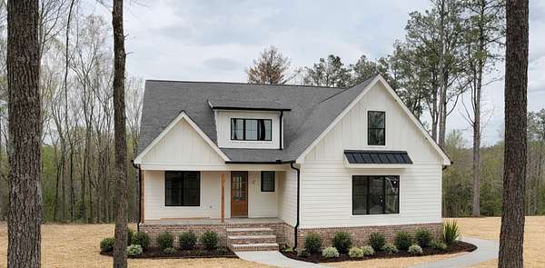 1.58 Acres of Land with Home for Sale in Dickson, Tennessee