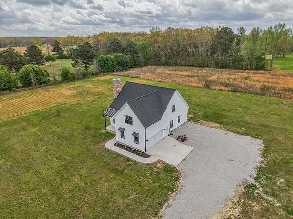 5 Acres of Land with Home for Sale in Tullahoma, Tennessee