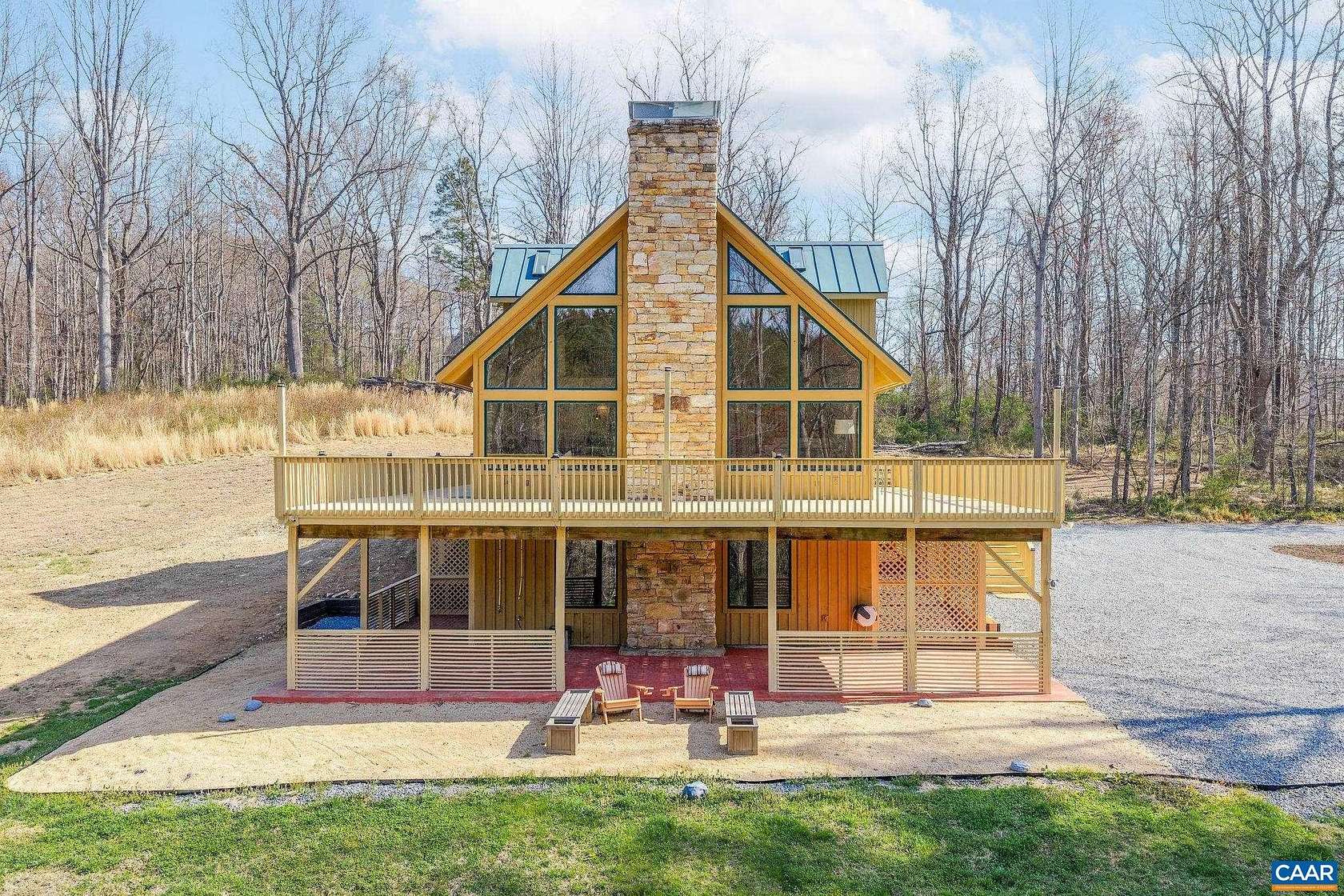 5.5 Acres of Land with Home for Sale in Crozet, Virginia