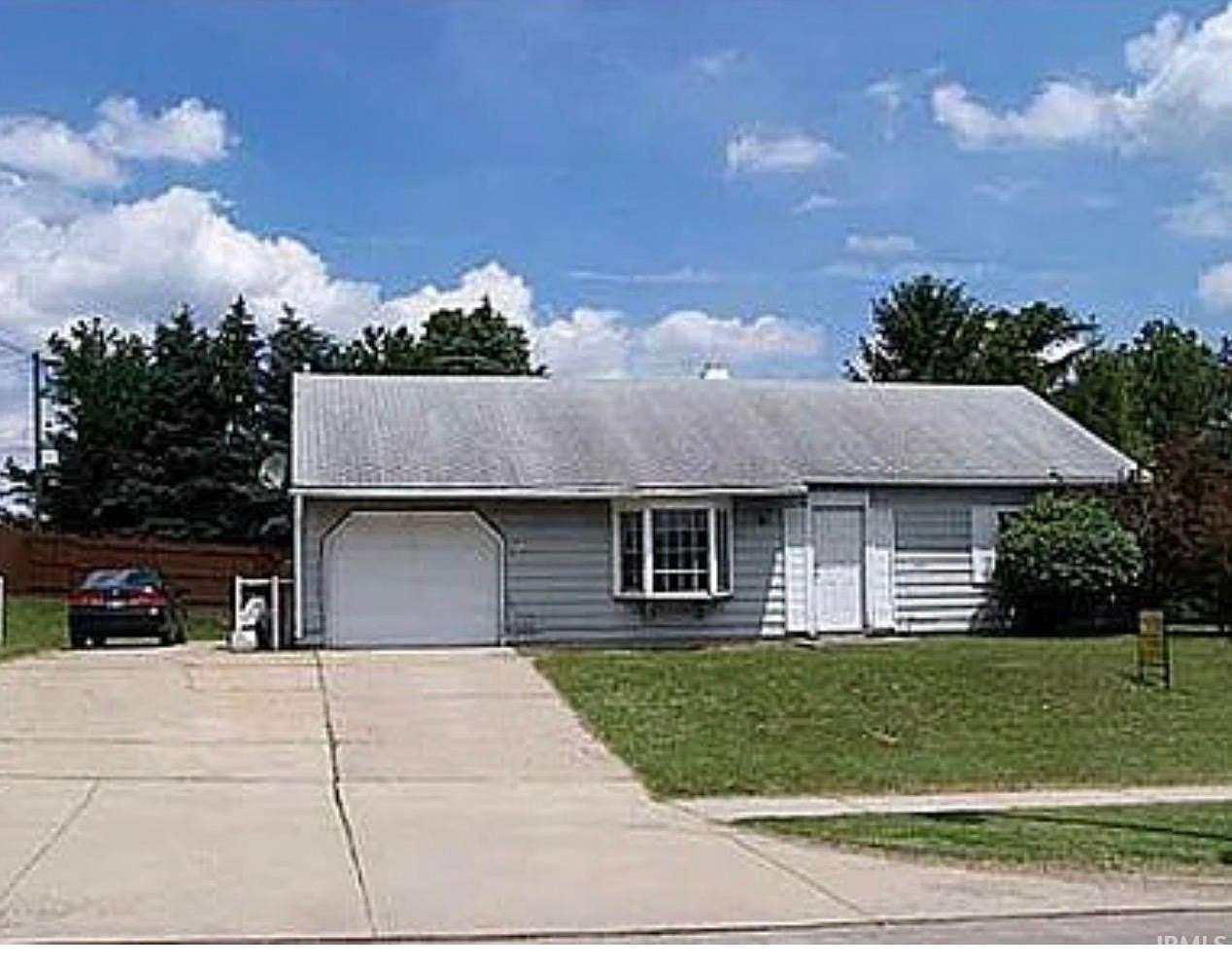 3 Acres of Land with Home for Sale in South Bend, Indiana
