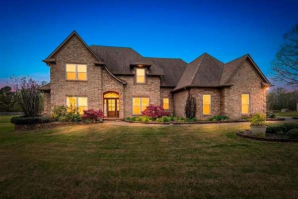 2 Acres of Land with Home for Sale in Oakland, Tennessee