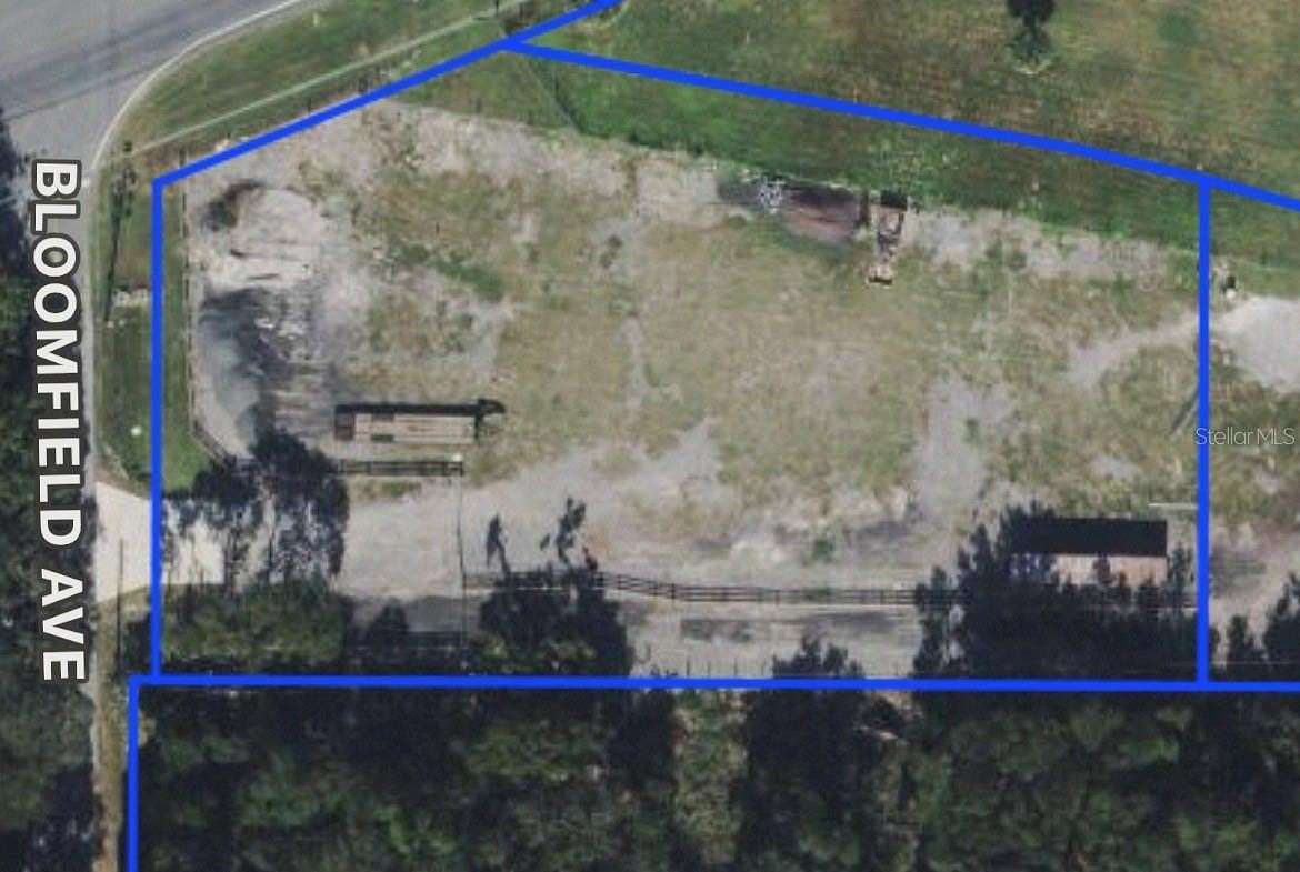 1.14 Acres of Residential Land for Sale in Yalaha, Florida