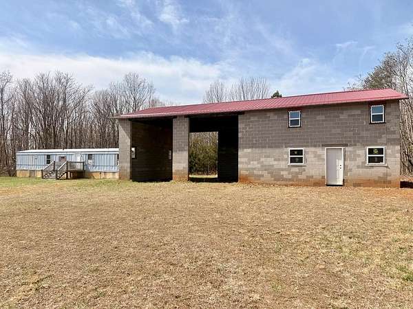 3.5 Acres of Land with Home for Sale in Dillwyn, Virginia