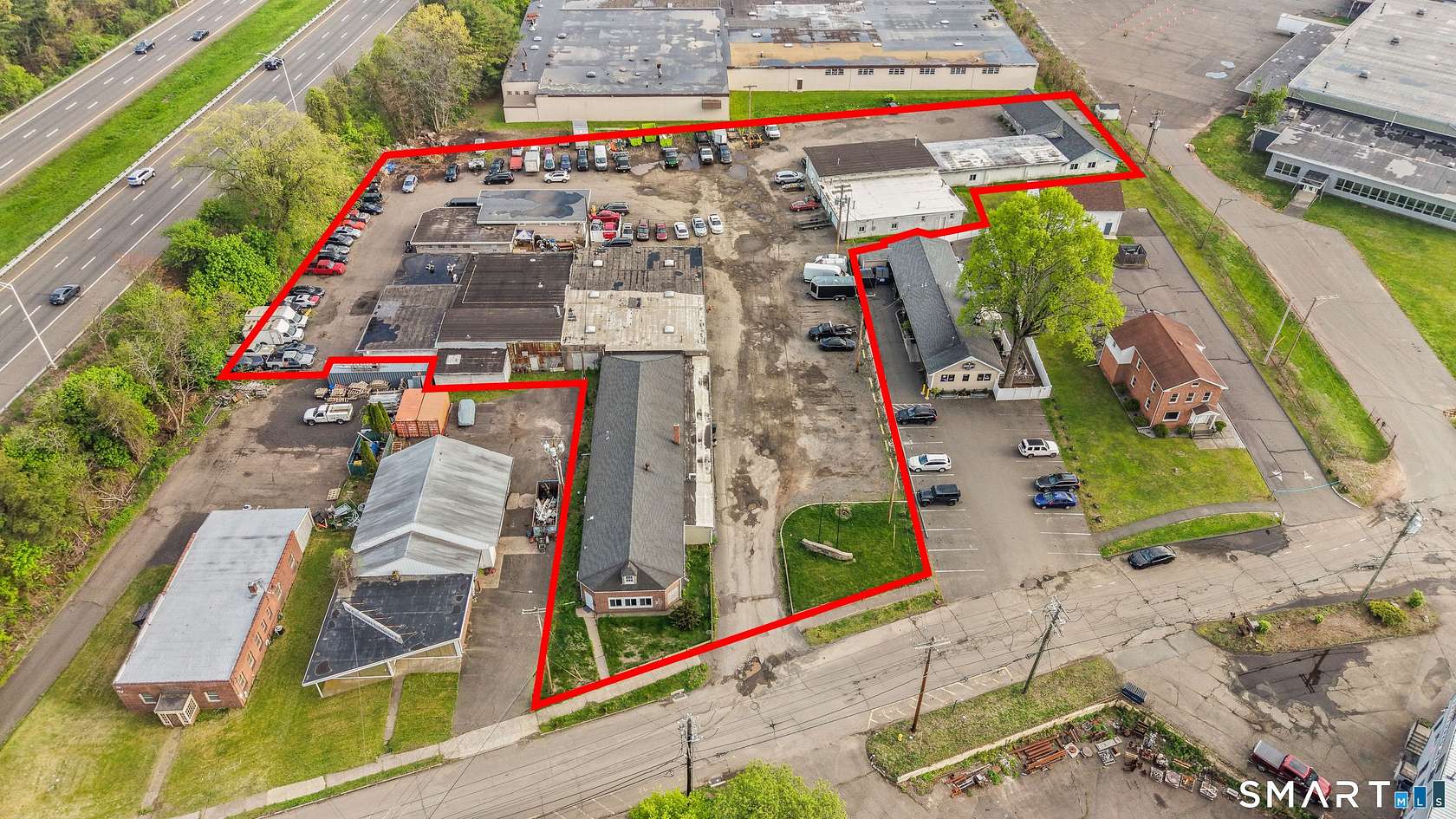 2 Acres of Improved Commercial Land for Sale in North Haven, Connecticut