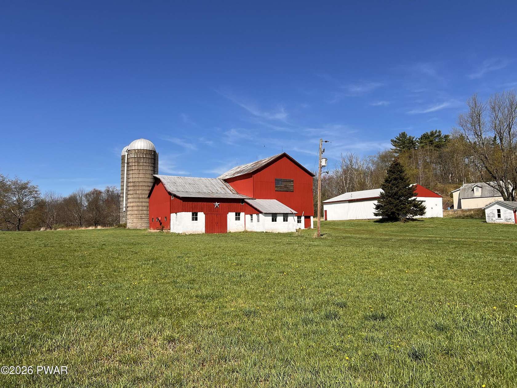 14.4 Acres of Improved Land for Sale in Beach Lake, Pennsylvania