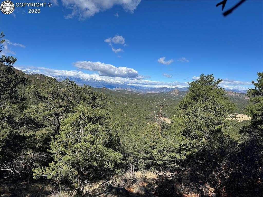 2.6 Acres of Land for Sale in Cotopaxi, Colorado