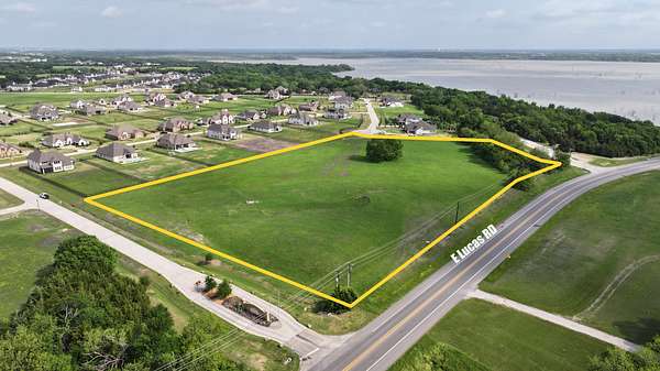 9.13 Acres of Mixed-Use Land for Sale in Lucas, Texas