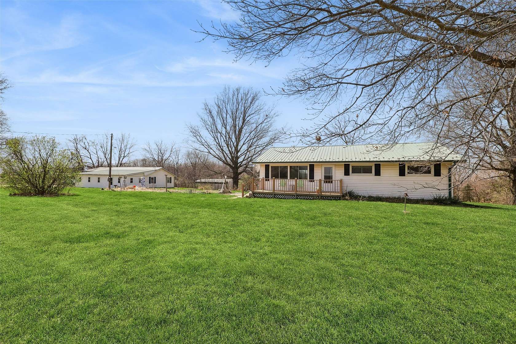 17 Acres of Land with Home for Sale in Knoxville, Iowa