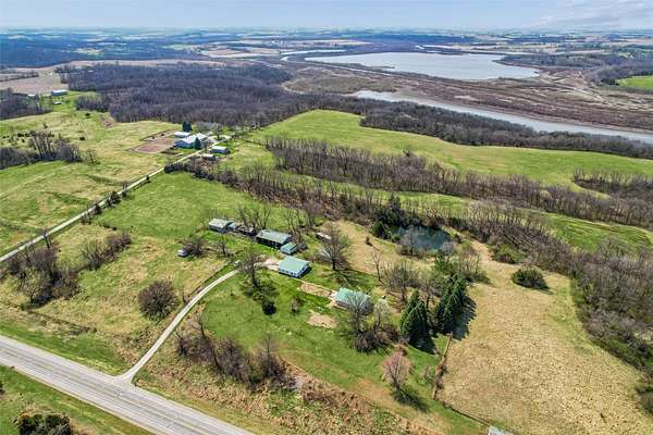 17 Acres of Land with Home for Sale in Knoxville, Iowa