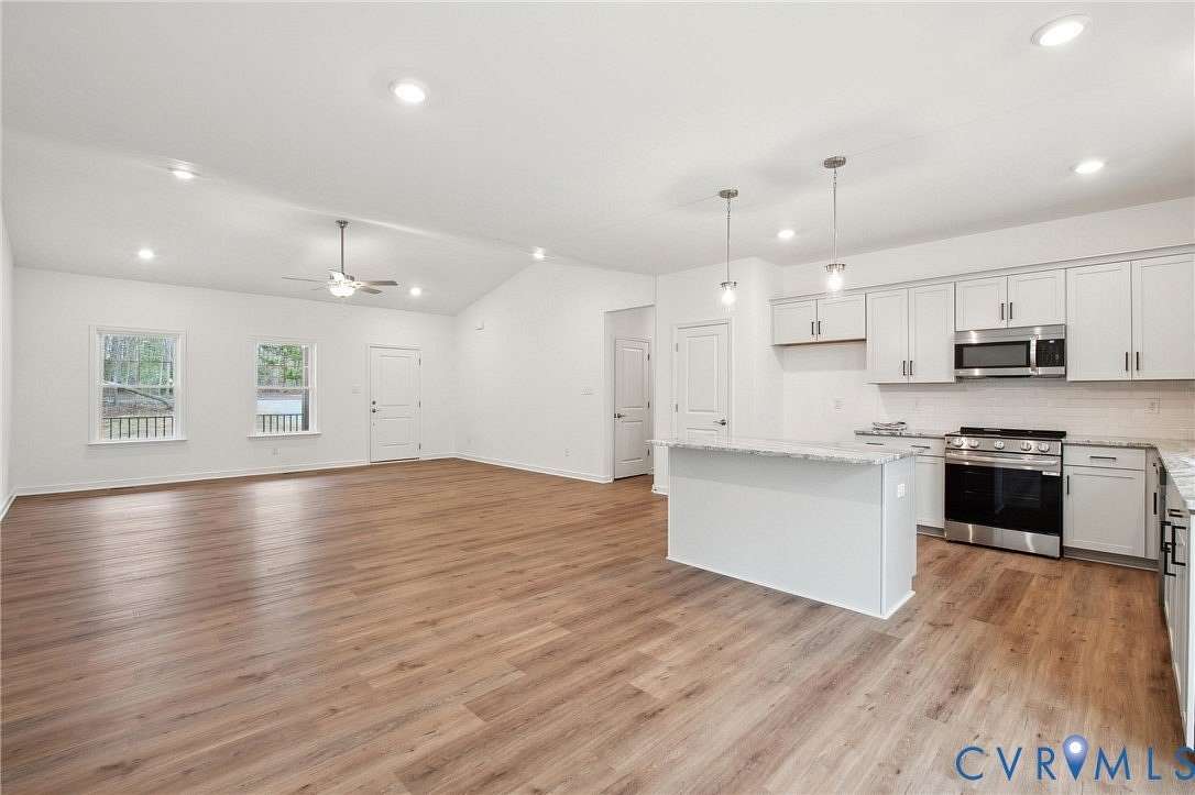 1.52 Acres of Land with Home for Sale in Keswick, Virginia