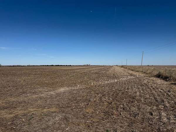 310 Acres of Land for Auction in Walker, Kansas